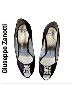GIUSEPPE ZANOTTI Crystal Peep Toe Heels